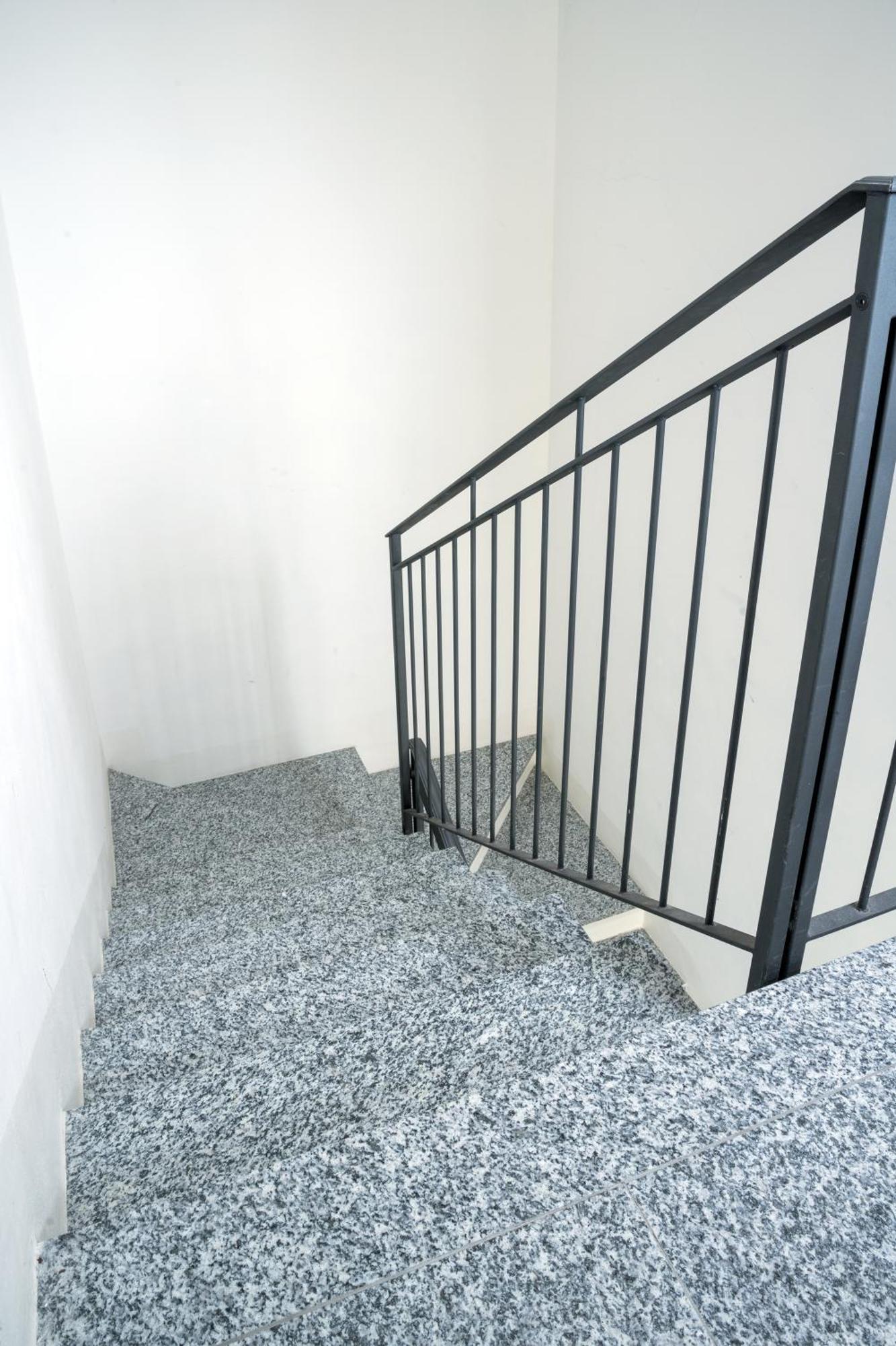 Lora Flowers Suite, Free Parking,self Check In, 5 Appartement *